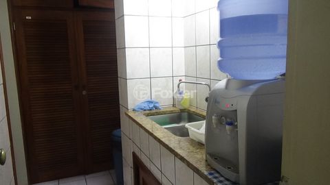 Image 14 - 886288