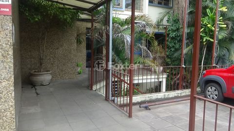 Image 11 - 886288