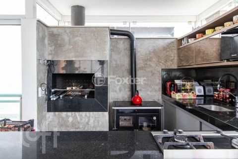 Image 7 - 886378