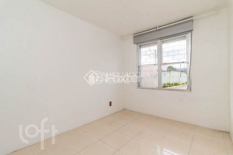 Image 10 - 886385