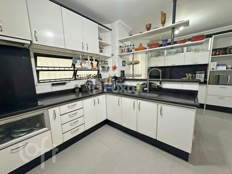 Image 7 - 886462