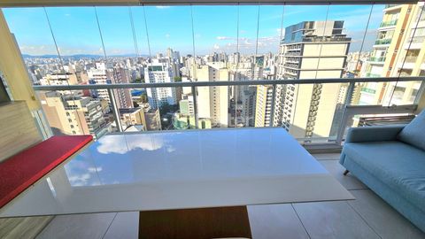 Image 11 - 886501