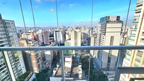 Image 10 - 886501