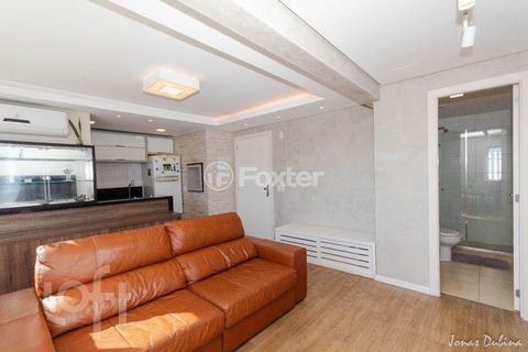 Image 3 - 886511