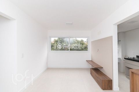Image 1 - 886532