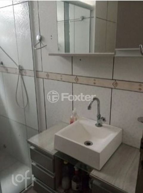Image 9 - 886533