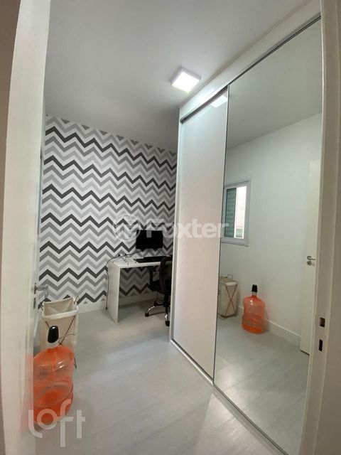 Image 7 - 886559
