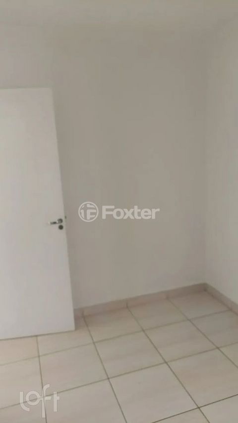 Image 3 - 886601