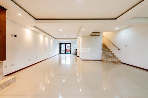 Image 4 - 886604