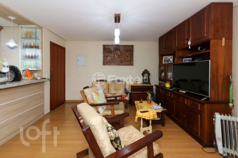 Image 3 - 886607