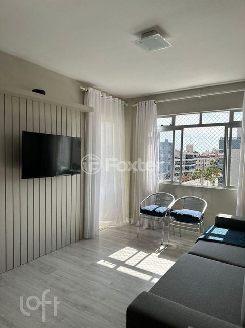 Image 3 - 886613