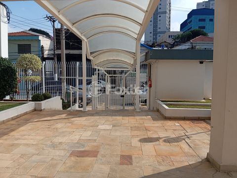 Image 9 - 886614