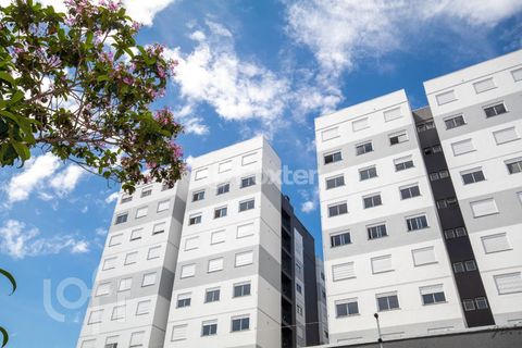 Image 7 - 886616