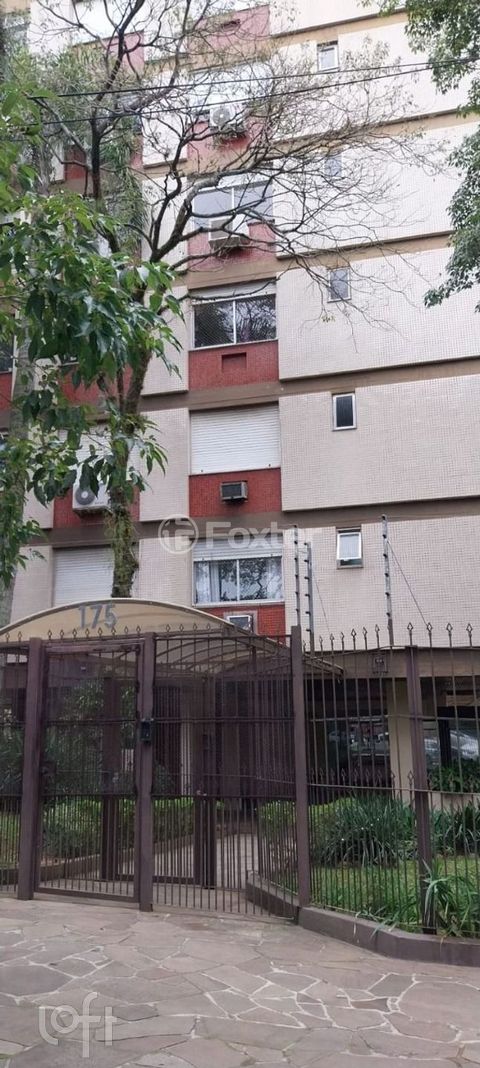 Image 0 - 886629