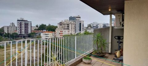 Image 11 - 886629