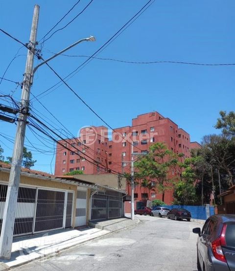Image 9 - 886636