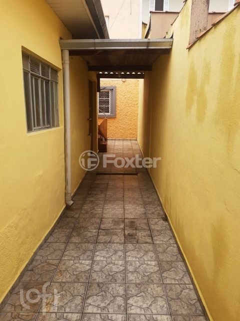Image 4 - 886637