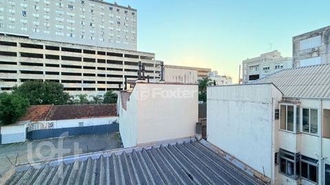 Image 7 - 886639