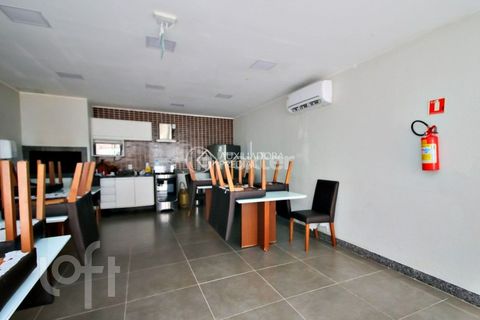 Image 11 - 886652