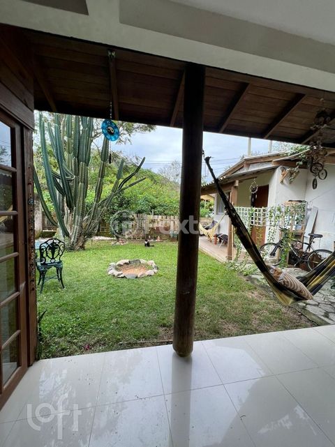 Image 2 - 886662