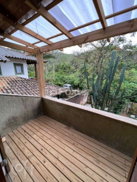 Image 8 - 886662