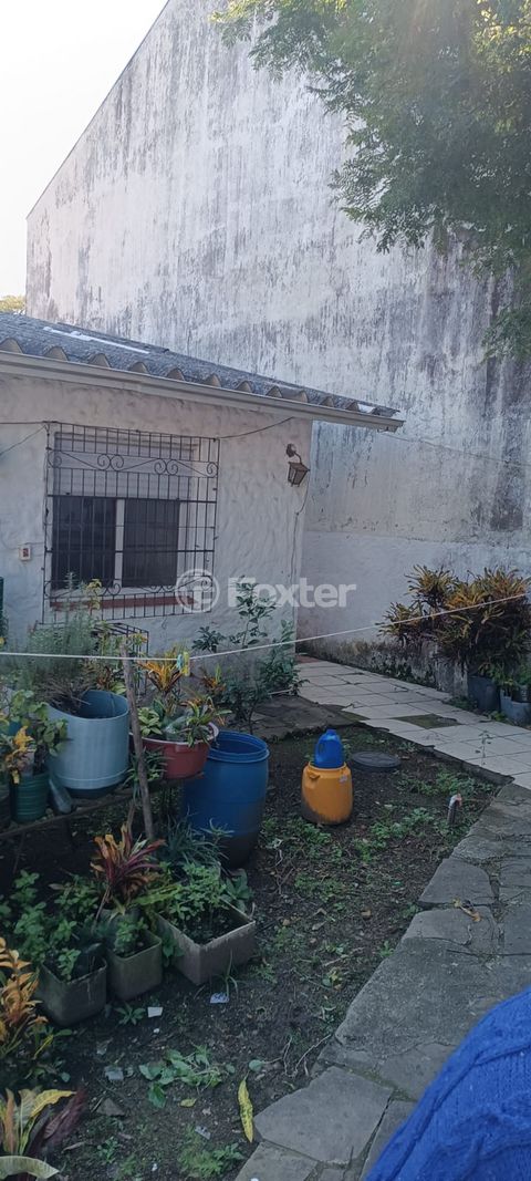 Image 2 - 886668