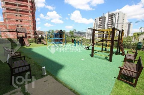 Image 4 - 886672