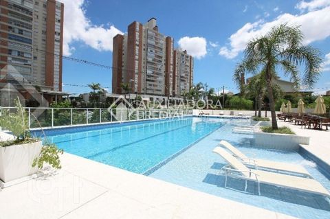 Image 7 - 886672