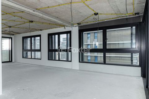 Image 19 - 886676