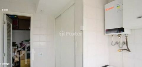 Image 9 - 886679
