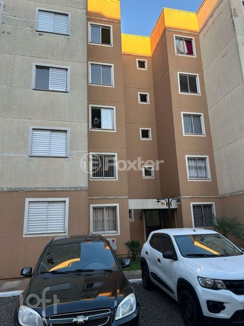 Image 7 - 886701