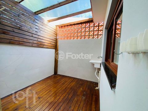 Image 7 - 886706