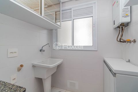 Image 9 - 886721