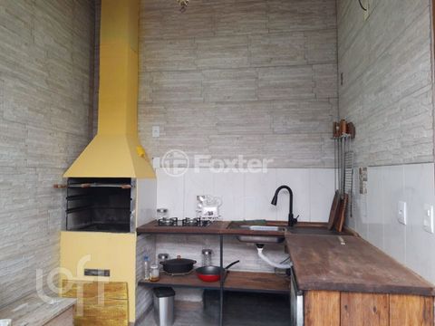 Image 11 - 886730