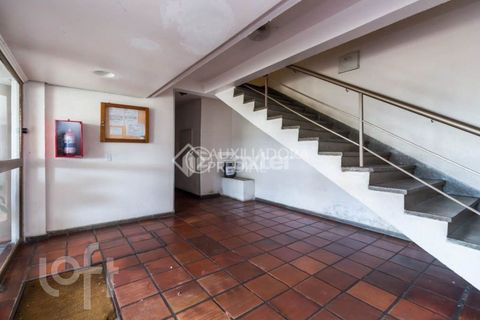 Image 8 - 886737