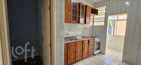 Image 11 - 886741