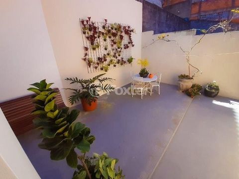 Image 3 - 886787
