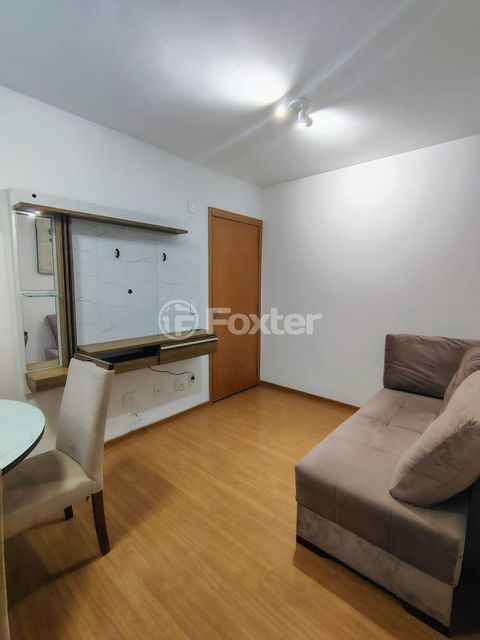 Image 7 - 886788