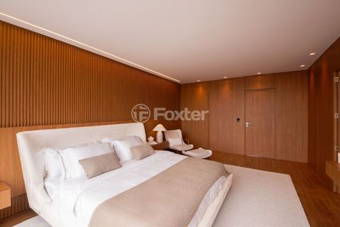 Image 14 - 886801