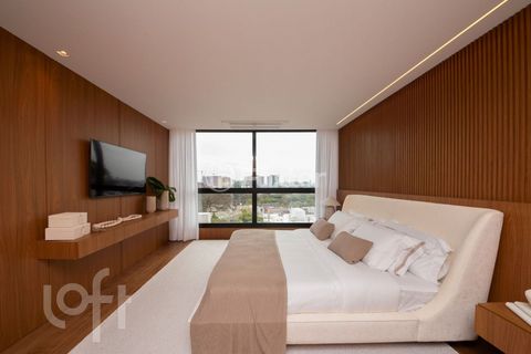 Image 12 - 886801