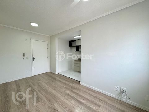 Image 4 - 886804