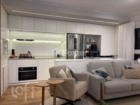 Image 5 - 886807
