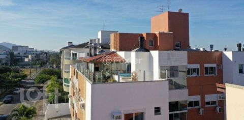 Image 13 - 886809