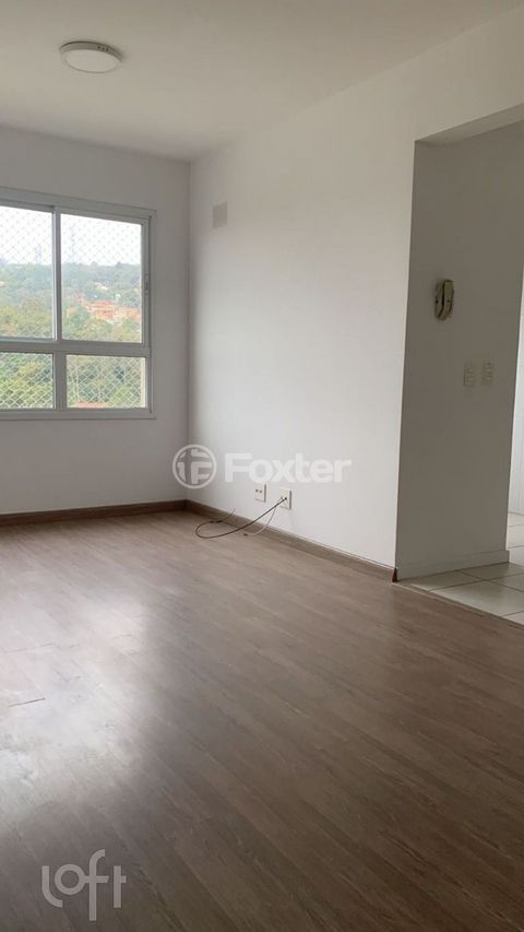 Image 6 - 886818