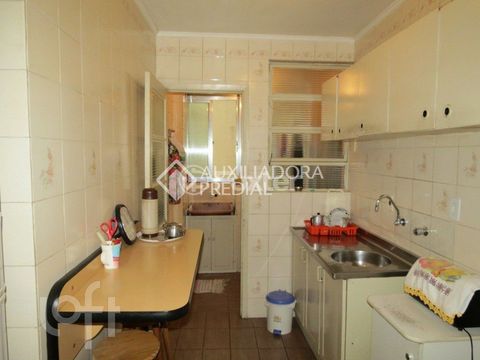 Image 7 - 886847