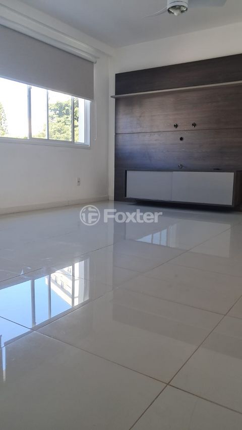 Image 9 - 886853