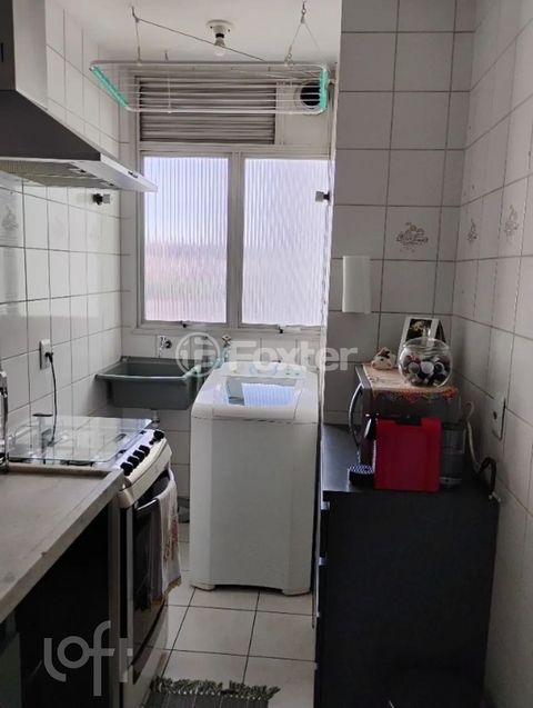Image 7 - 886920