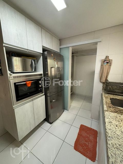 Image 7 - 886925