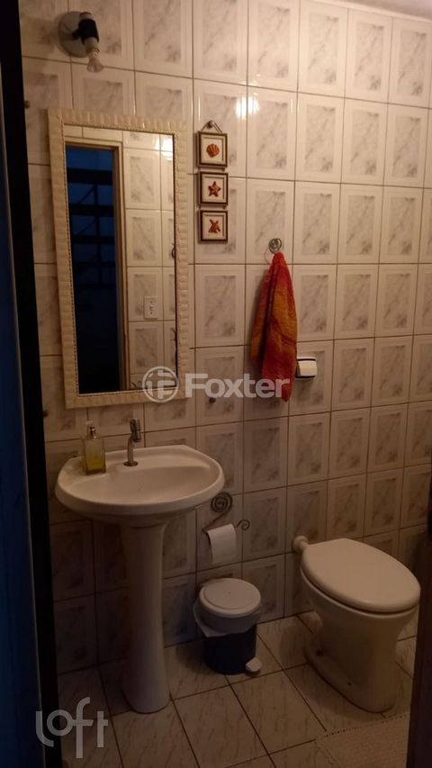 Image 8 - 886927