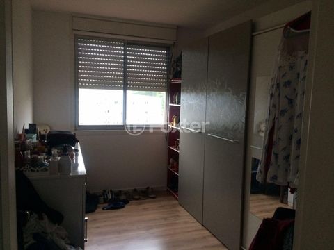 Image 8 - 886954